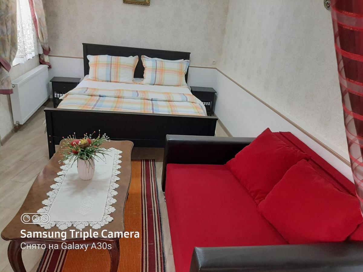 Guest House Ucha Mtsʼkhetʼa Exterior foto