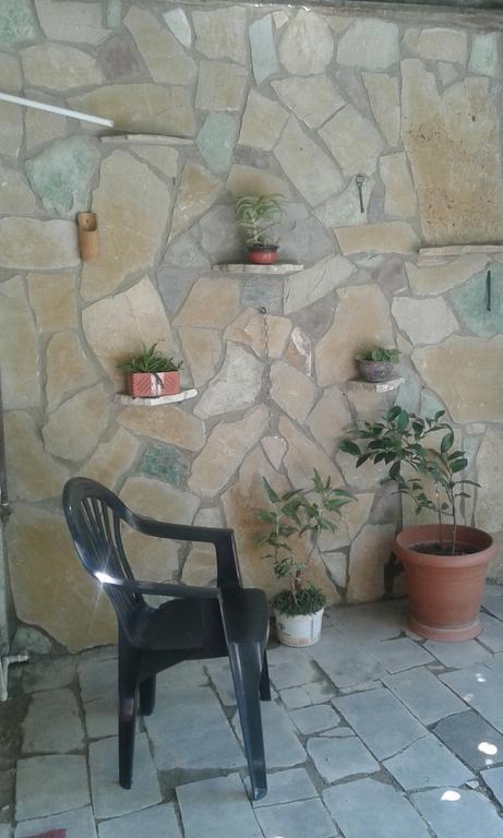Guest House Ucha Mtsʼkhetʼa Exterior foto